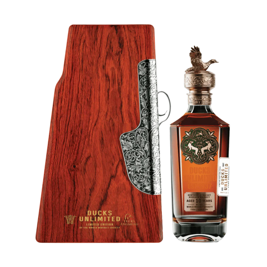 Ducks Unlimited Special Edition 10-Year-Old Bourbon bottle